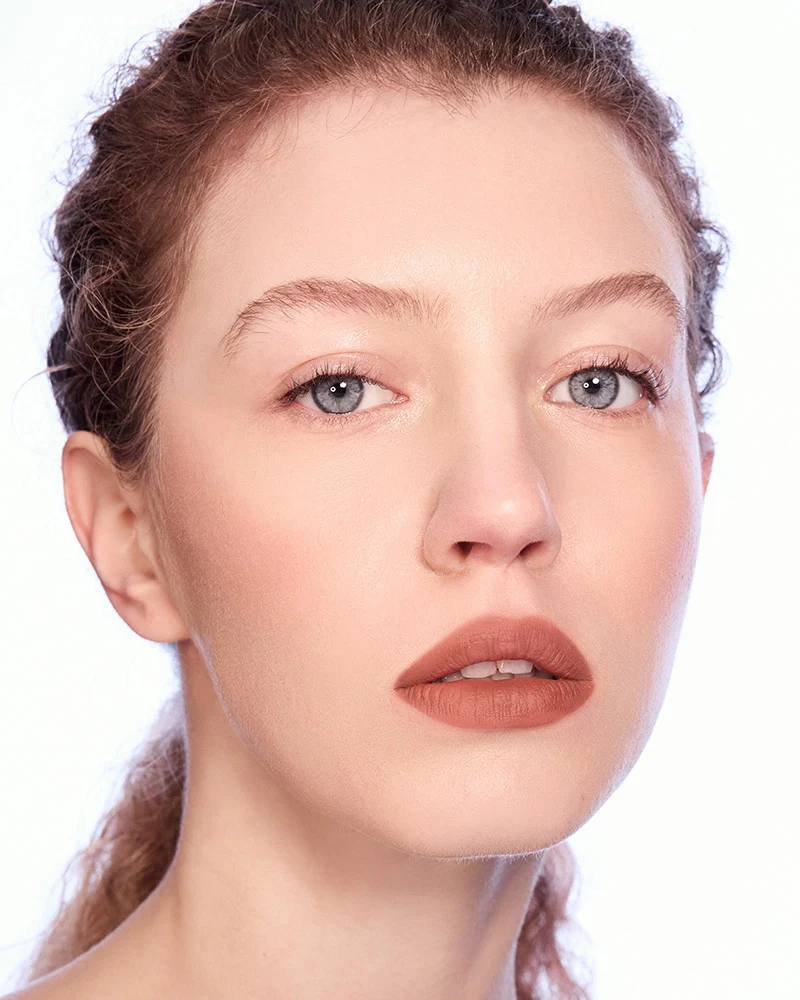 Blooming Rouge Ultra Smooth Satin Liquid Lipstick (Nomadic Glam) - Image 5