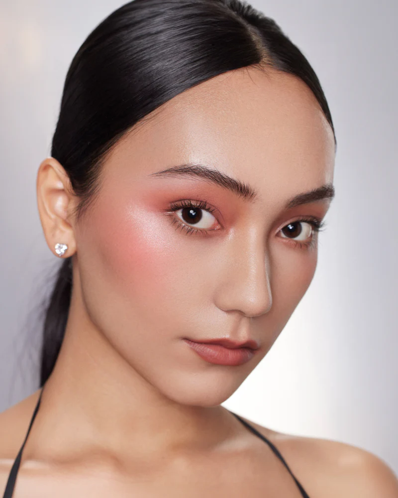 Eastern Beasts Sculpting Makeup Palette - Image 5