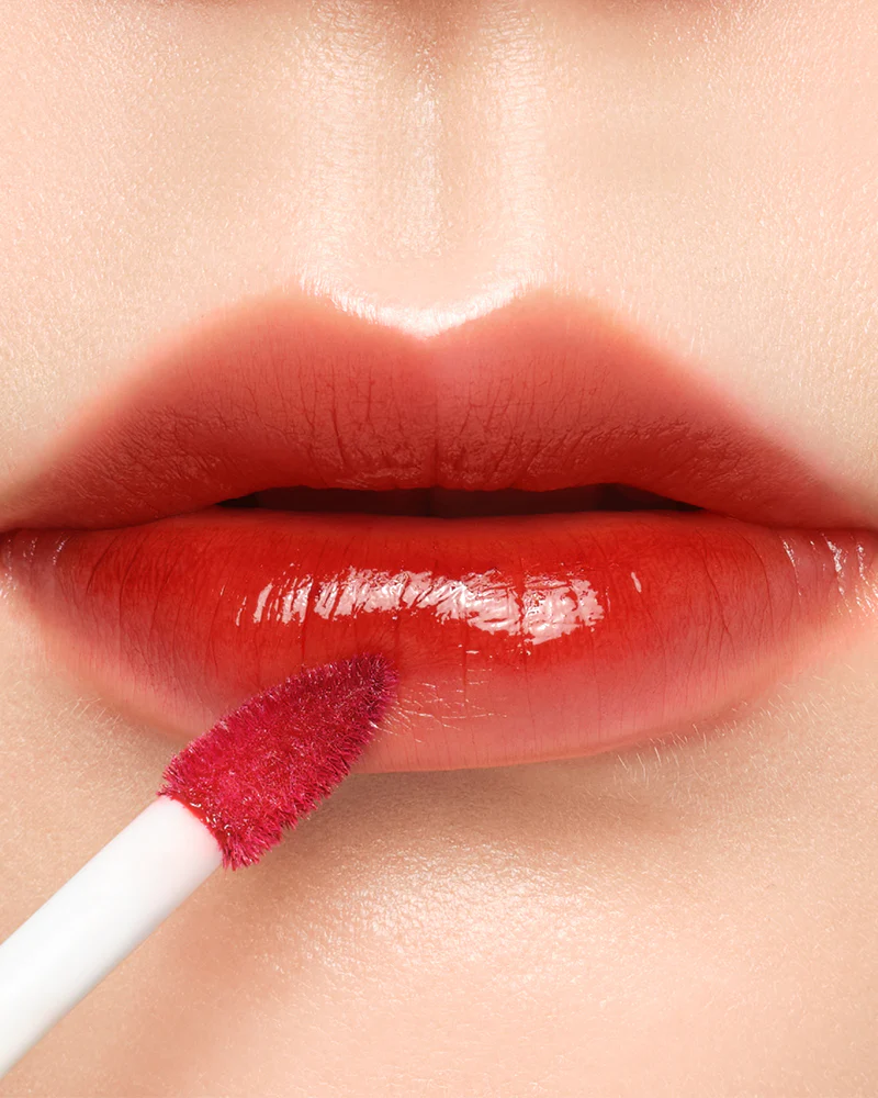 Flawless Jade Shine Liquid Lipstick - Image 3