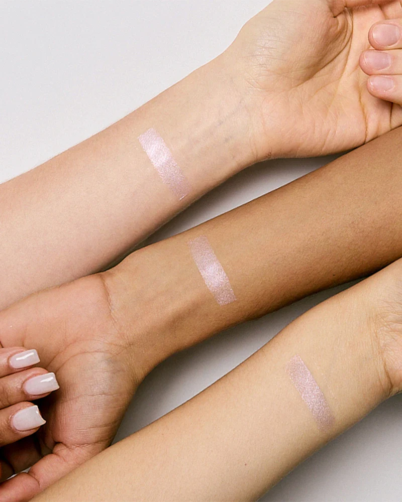 Gentle Waves Aqua Glow Highlighter (Ode to Embroidery) - Image 8
