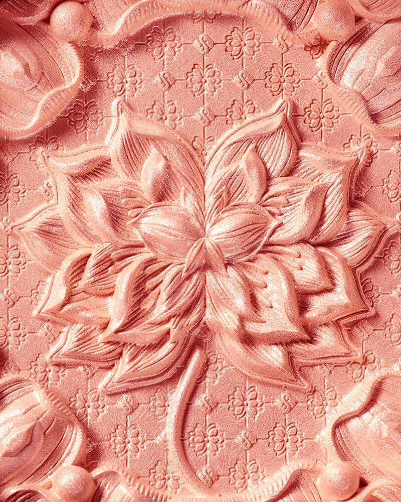 [Members Only] Twin-Lotus Relief Luminous Glow Highlighter + Soft Blooming Highlighter Brush - Image 5