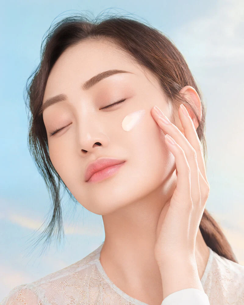 Yurong Light Veil Smooth Sunscreen SPF 50 - Image 3